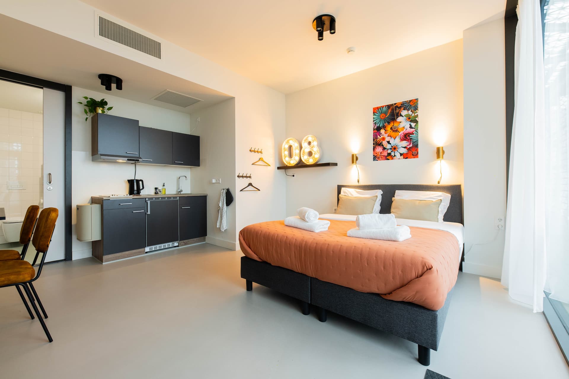Rustic Retreat 1HC Studio BHD - 25 SQM
