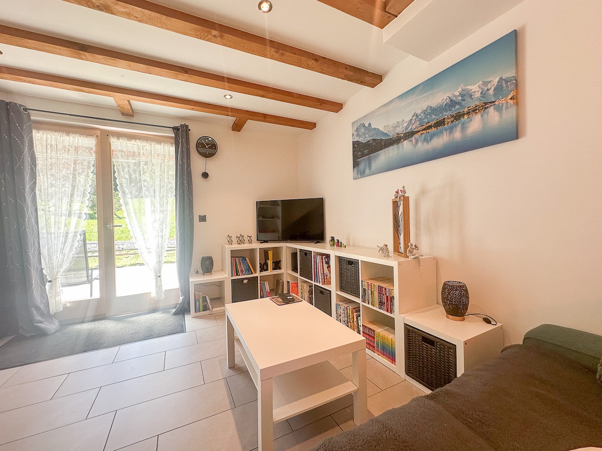 Popular Airbnb listing: "Les Brimbelles" Chalet in Orsières