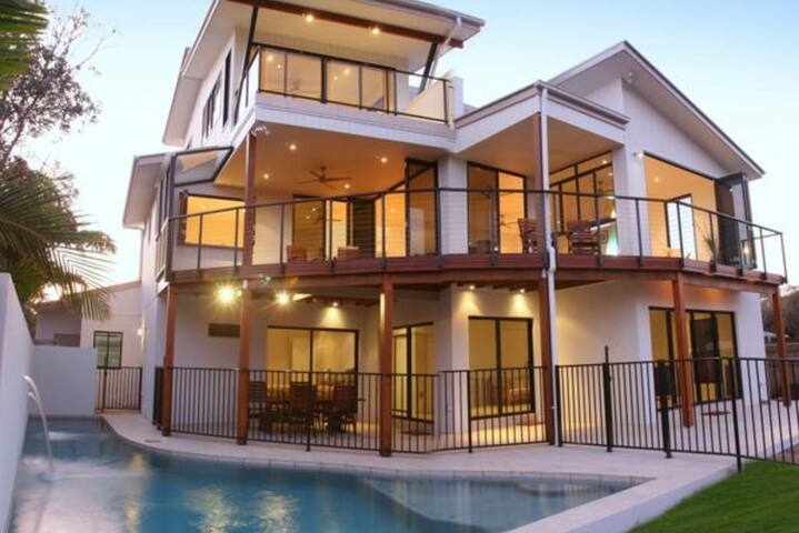 Ocean views – relax and enjoy.