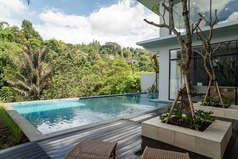 Kireina Mori 6BR Villa with heated pool+movie room