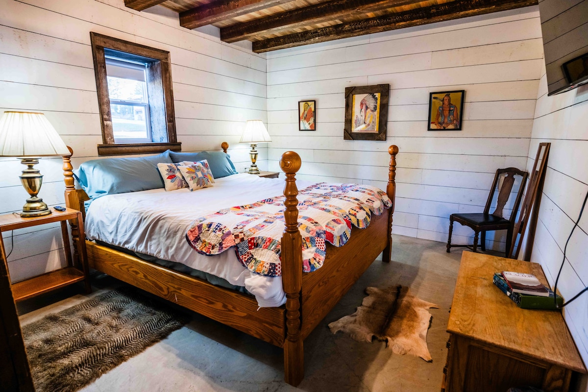 საძინებელი 1