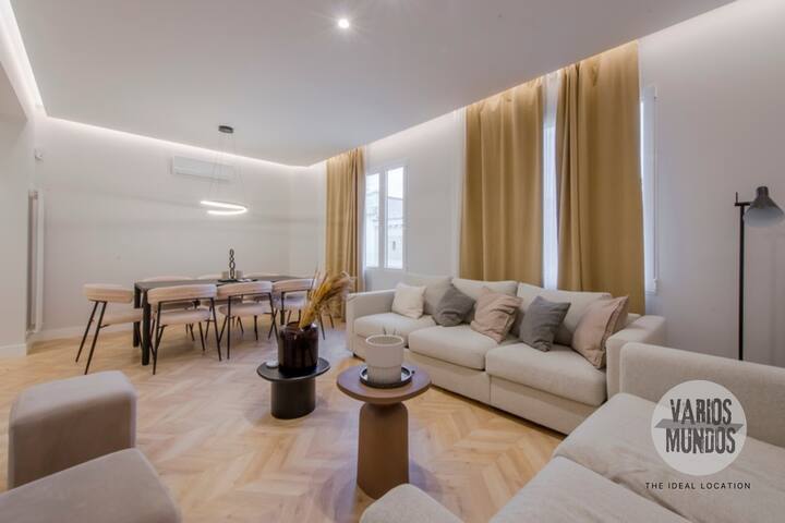 Apartamento de Lujo en la emblemática C/Montera gallery image 4