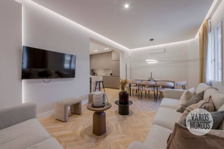 Apartamento de Lujo en la emblemática C/Montera gallery image 3