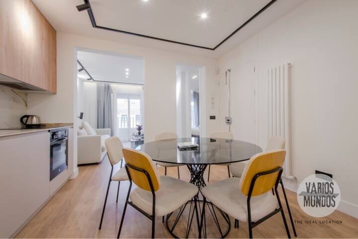 Deluxe Interior Design en la Plaza de Chueca gallery image 5