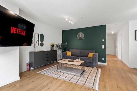 Successful Airbnb property: NobleNest: Deluxe - Massage - Coffee - Workspace in Floridsdorf