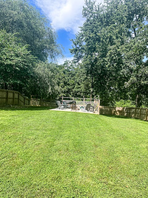 Pet-Friendly Home Near Columbus w/ Fenced Yard