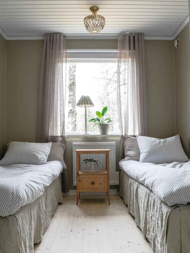 غرفة النوم 2