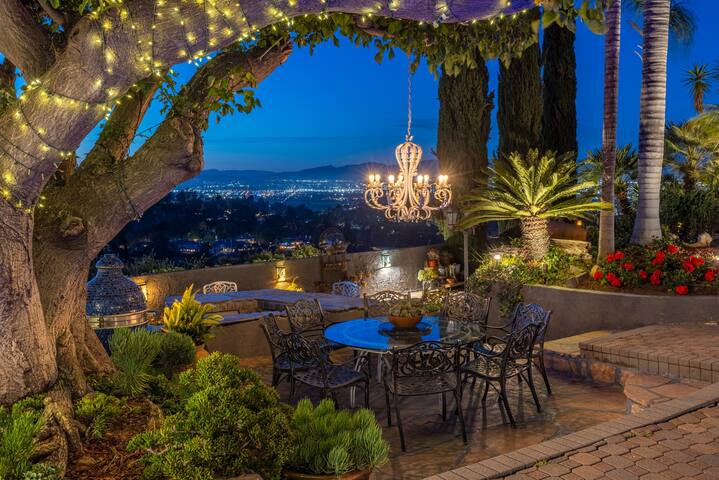 Secluded Family Hilltop Villa gallery image 3