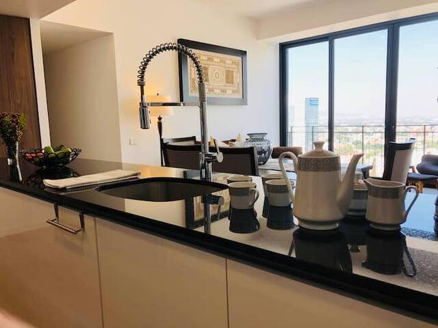 Polanco Sky 3BR Penthouse: Private Terrace & Gym gallery image 2