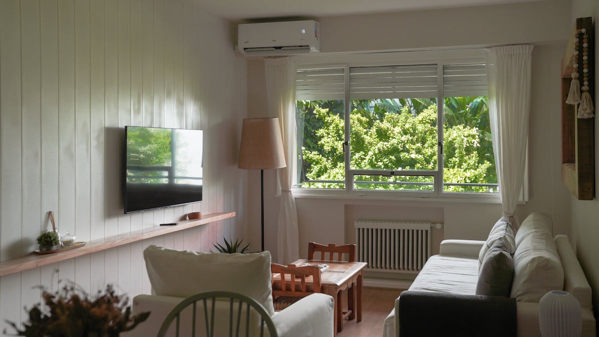 Apartamento de 2 dormitórios com vista para jardim em Retiro