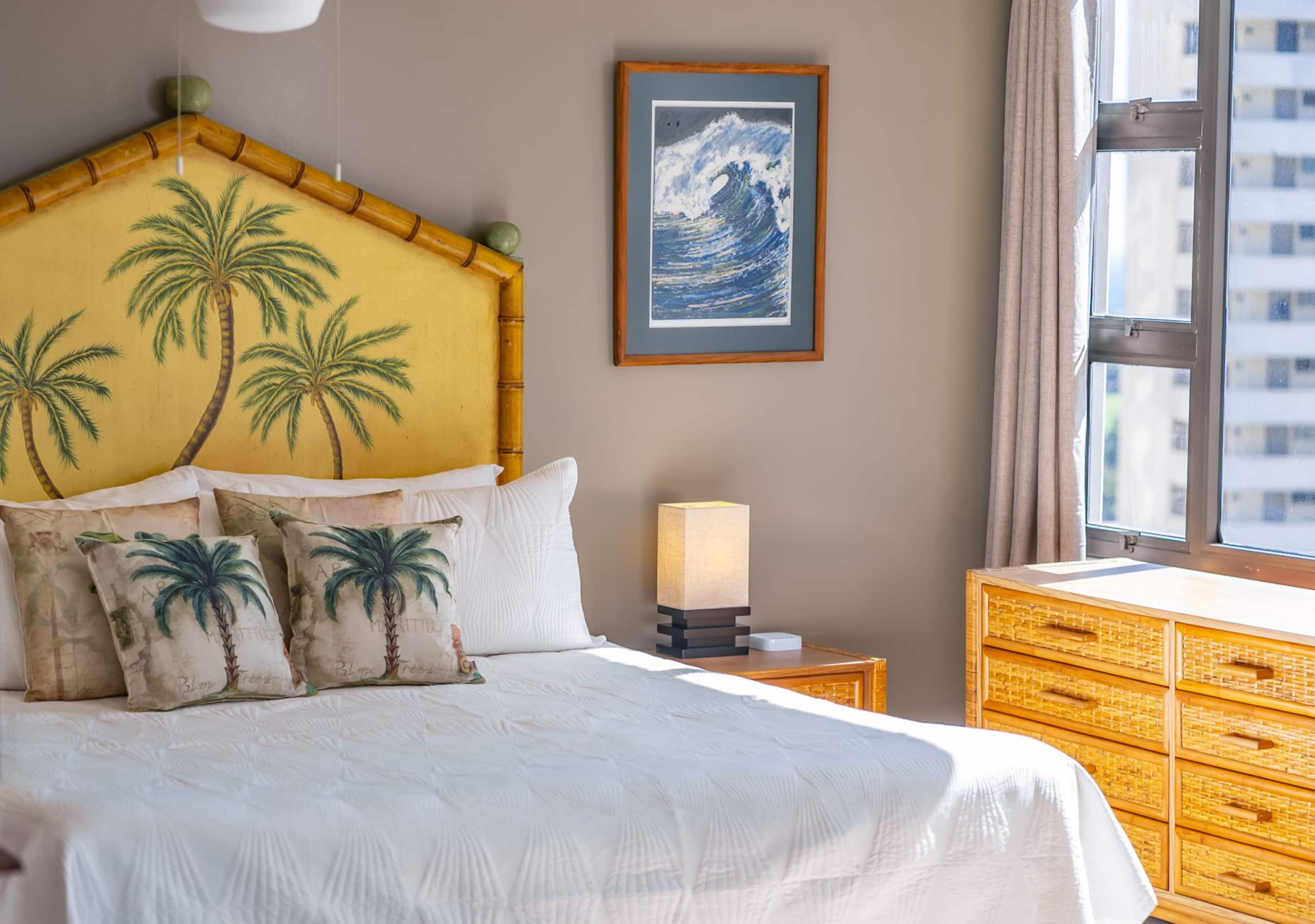 City+Ocean Views | Parking+AC | Kitchen | King Bed - Photo 9