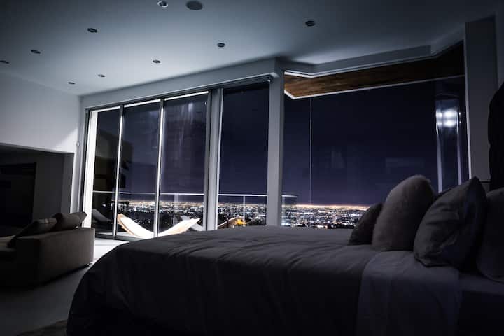 6MiL Big City Views West Hollywood Hills Villa 4BR