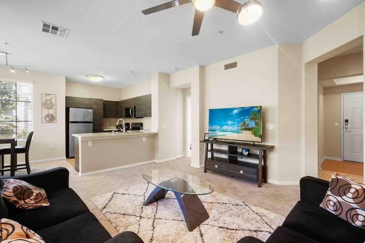 Lovely & Spacious 2br/2ba! 5mins To Disney!outlets - Anaheim