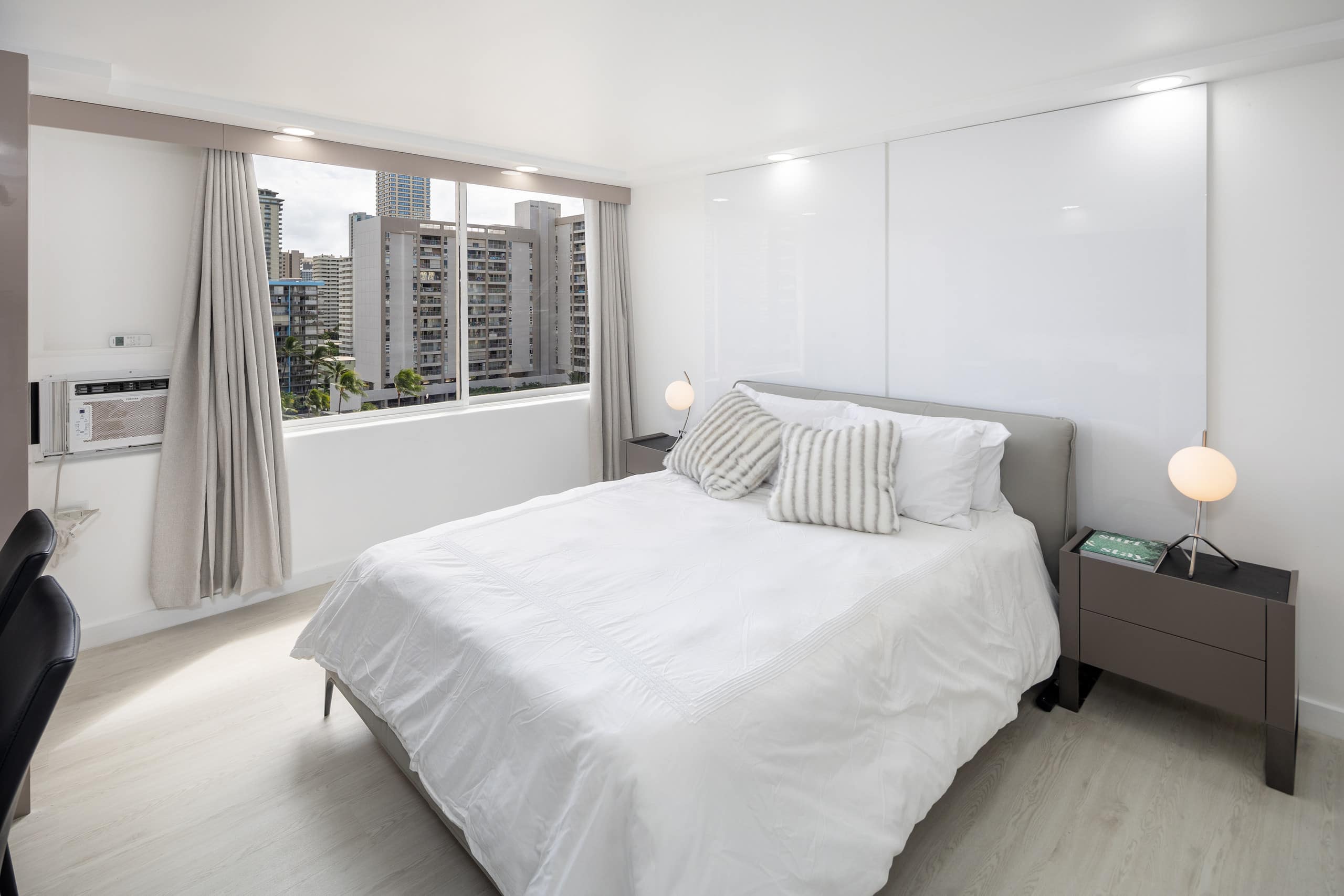 Condo in Honolulu · ★4.73 · 1 bedroom · 1 bed · 1 bath - Image 10