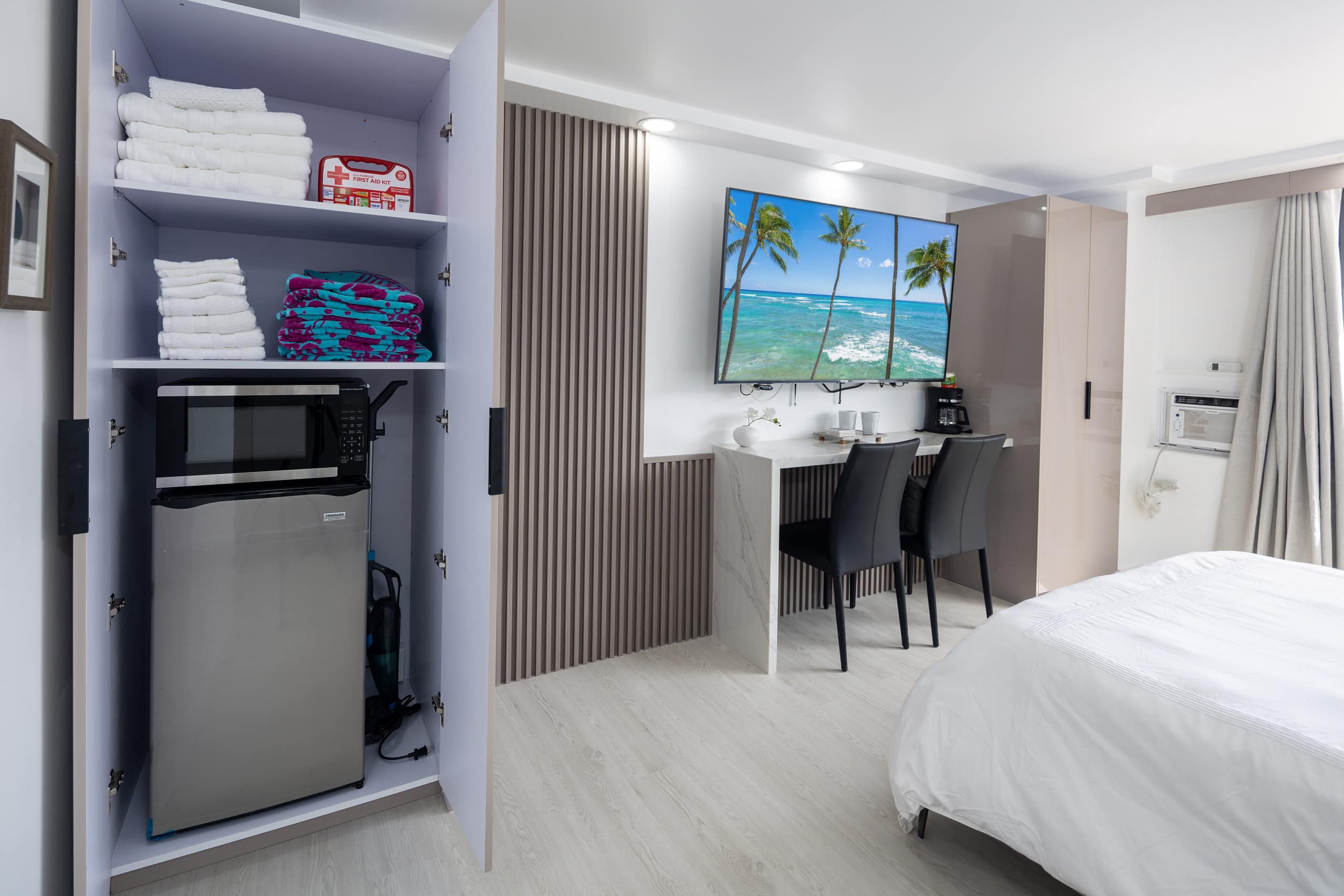 Condo in Honolulu · ★4.73 · 1 bedroom · 1 bed · 1 bath - Image 8