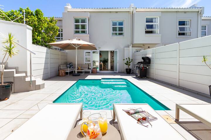 Just a 200m Walk To Feel Sand Between Your Toes gallery image 2