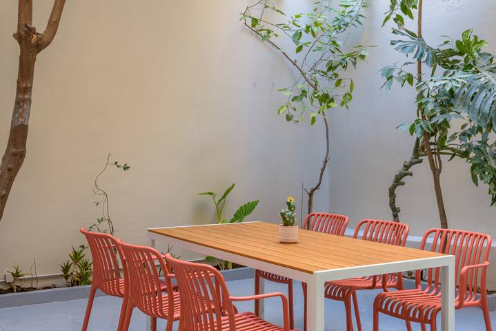 Cielo Villa10 -3BR 8ppl – 10min metro & Acropolis gallery image 2