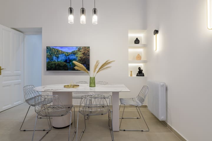 Cielo Villa10 -3BR 8ppl – 10min metro & Acropolis