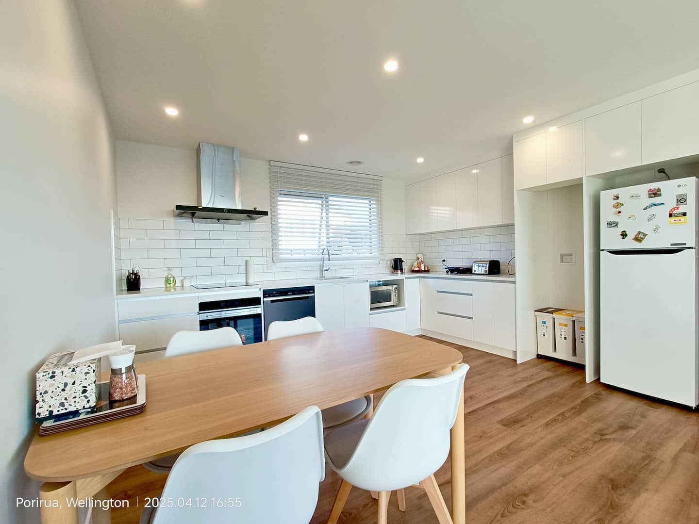 Waterview Spacious Bliss| 2brs | Aotea| Porirua 2