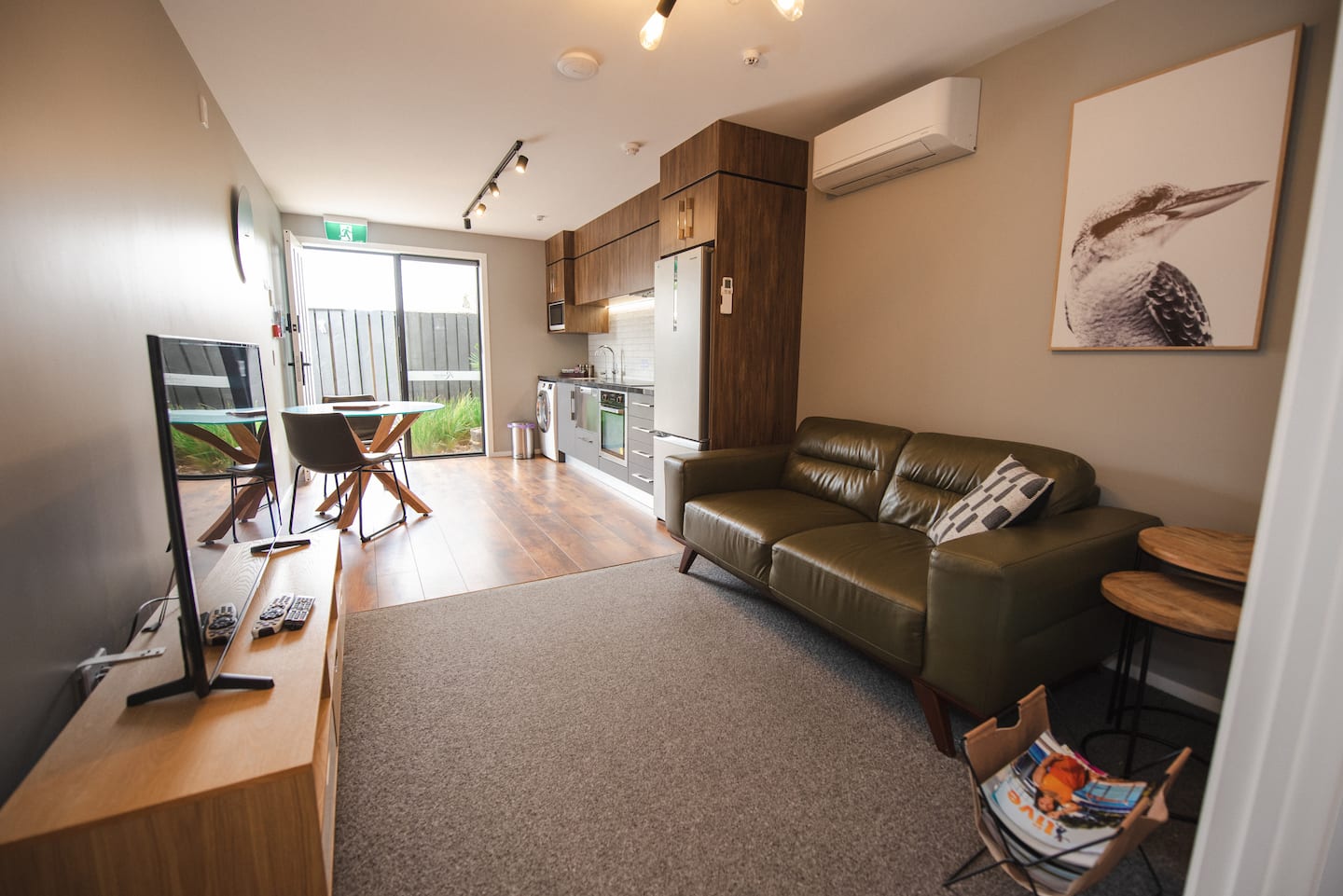 The Residence - Apt 4 - Sky Tv - Dual Head Shower 2