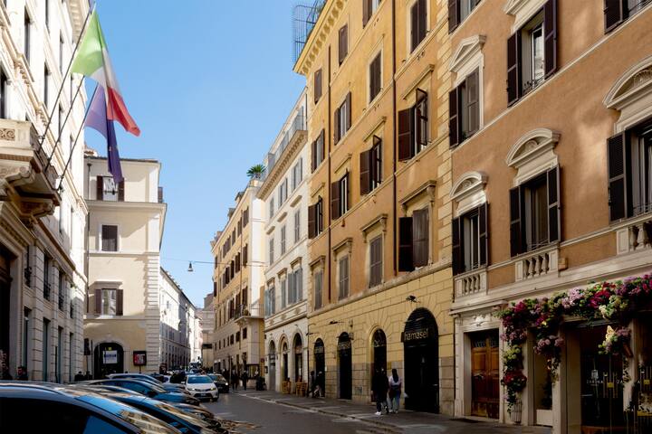 Appartamento Mercede in centro a Roma gallery image 3