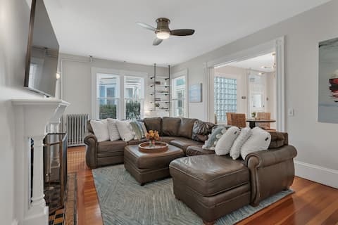 Wayland Chalet Family Getaway!