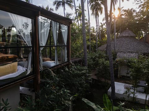 Treehouse, Sauna, Ice Bath, Yoga in Saladita