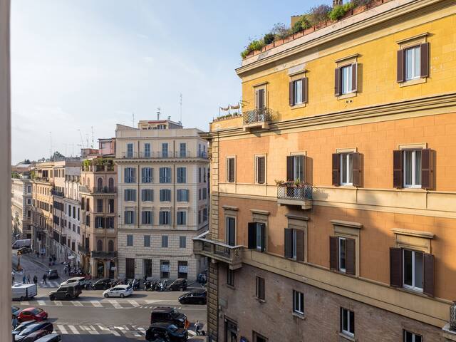 The Best Rent – Apartment in Santa Maria Maggiore gallery image 4