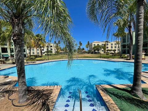 Tropical Getaway with 5 Pools & Beach Access