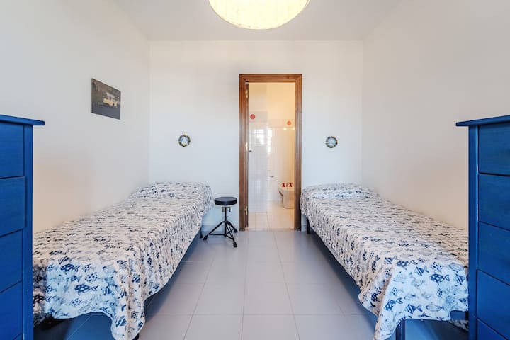 غرفة النوم 2