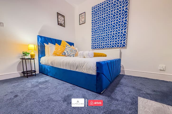 Long Term Discount|Modern|Contractors|Large Groups gallery image 5
