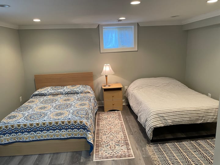 Cozy Basement Getaway Near D.c. - National Harbor, MD