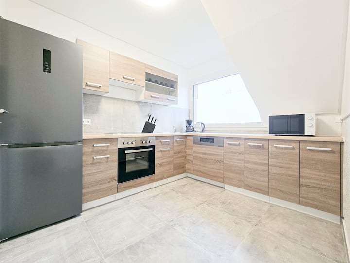 Raj Living - 3 Room Apartment - 25 Min Messe Dus - Duisburg