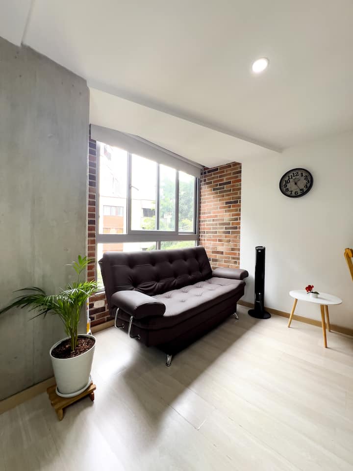 Homely & Cozy Apartment @ Laureles La 70 1b - Medellín, Colombia