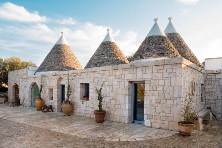Trulli Milena – appartamento con piscina in Puglia gallery image 3