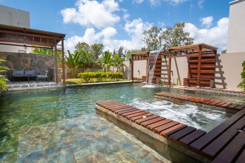 Villa Cookie le Coquin, 3 bed, Grand Baie, jacuzzi