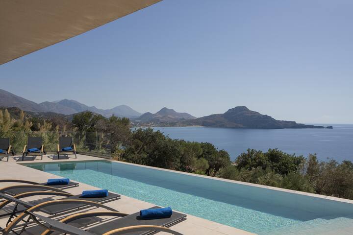 Villa Meraki w/SV, infinity pool near Souda Beach