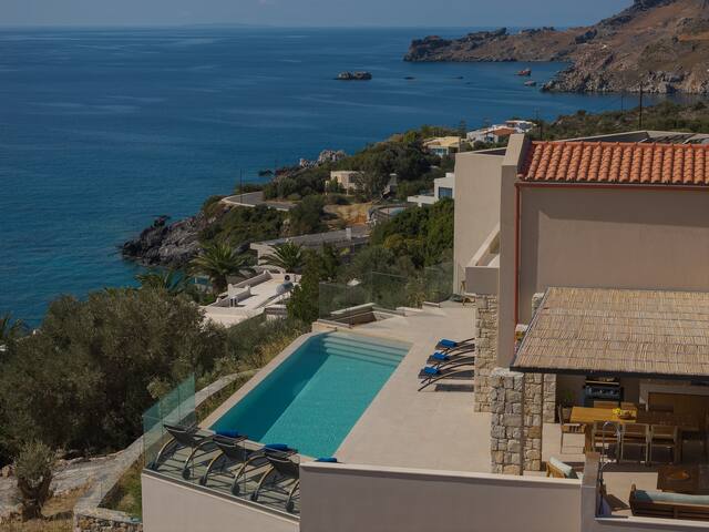 Villa Meraki w/SV, infinity pool near Souda Beach gallery image 2