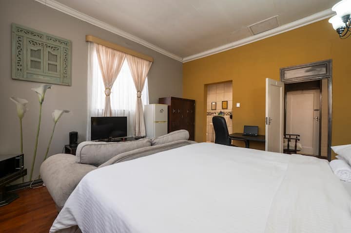 Room1 - Delmas