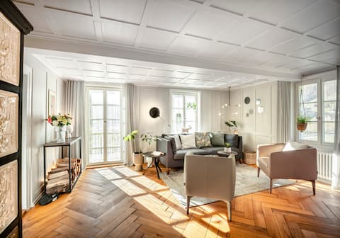 Lake & mountains – stunning apartment and garden !