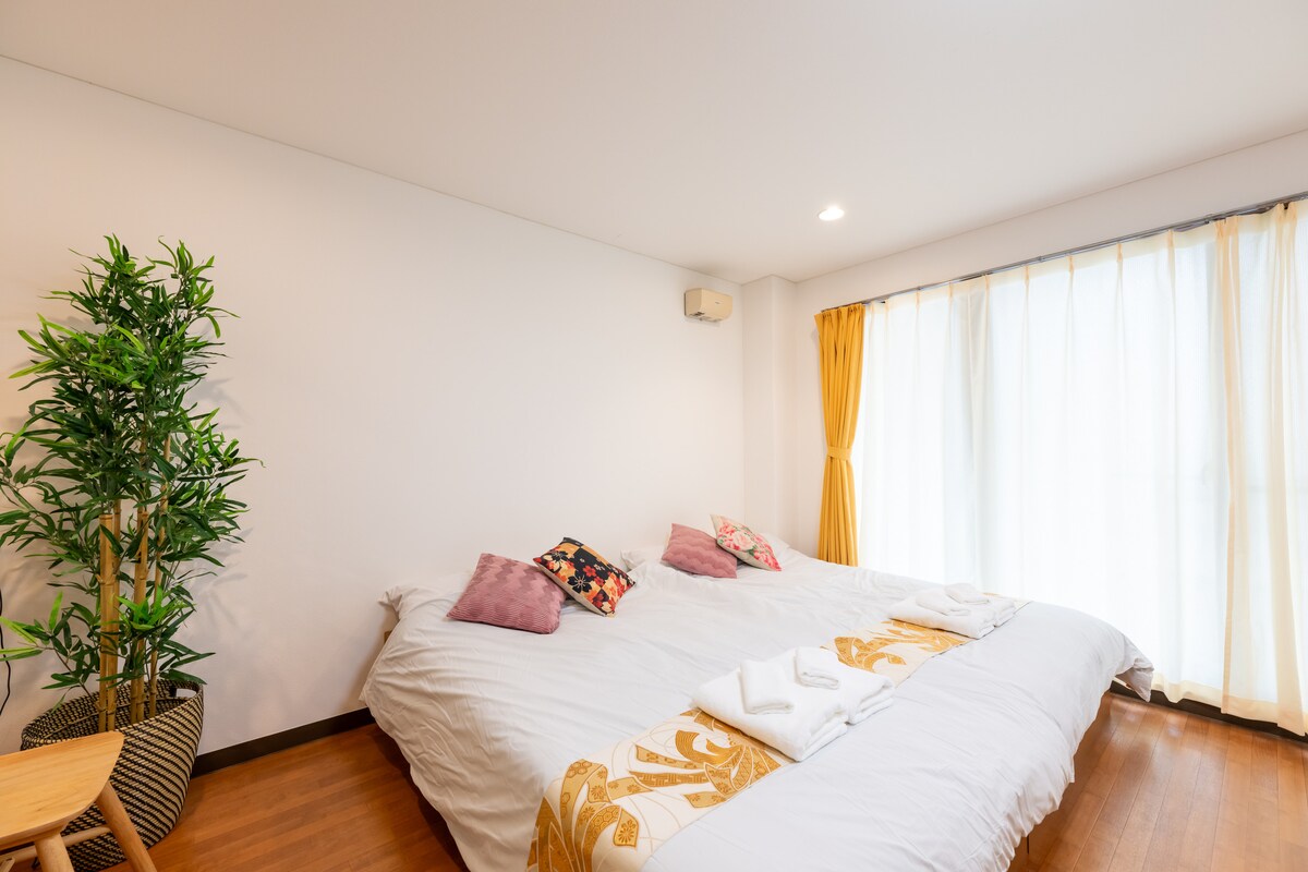 ベッド9台｜最大15人｜秋葉原8分｜新宿27分｜渋谷31分｜駅徒歩6分｜和畳部屋・卓球部屋｜車1台 - 借りられる一軒家 - 江東区、東京都、日本 -  Airbnb