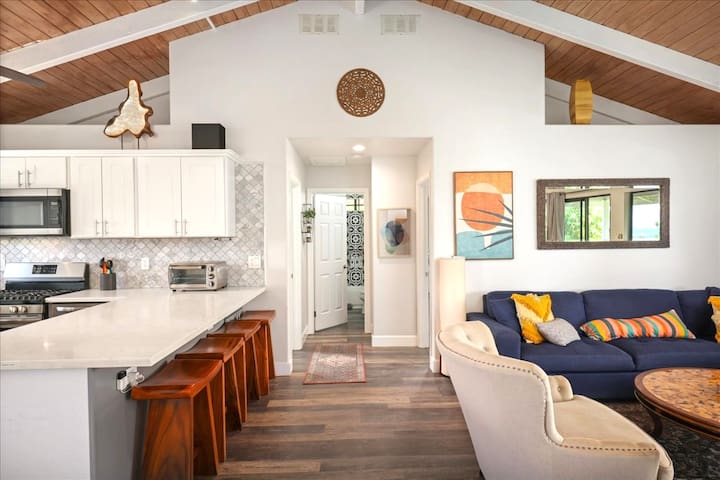 3 Min Downtown,5 Min Beach,Balcony Ocean View,HI9