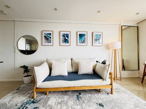 Top Airbnb: Opera House Harbour Penthouse 1B in Kirribilli