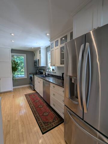 3beds, 1.5bath gallery image 3