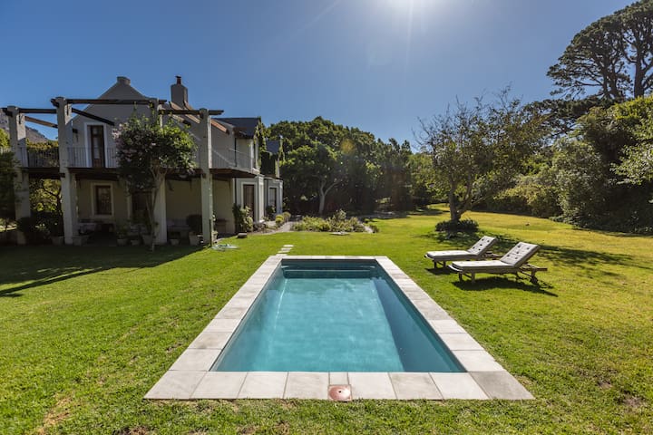 Bentwood Flower Farm