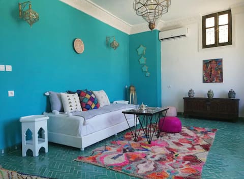 Top performing Airbnb: Luxurious entire apartment in Fez