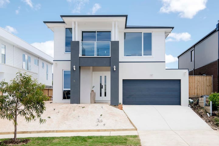 Torquay Beach Getaway