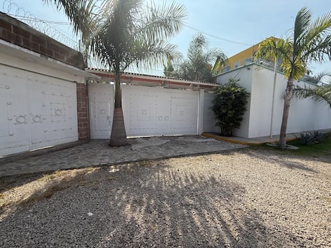 Private Yautepec/Incredible pool + Jacuzzi