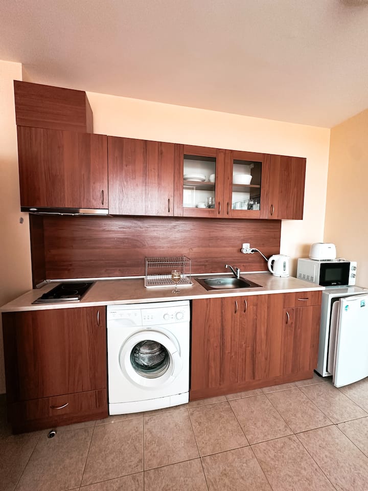 Nicely Furnished Apartment With Sea Views - Nessebar