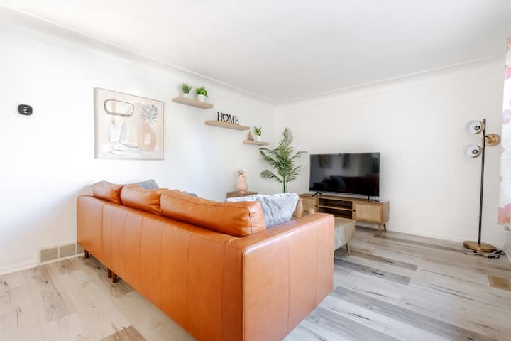 2min-victoriahospital/pingpong/firetable/sleeps10 - London, Ontario